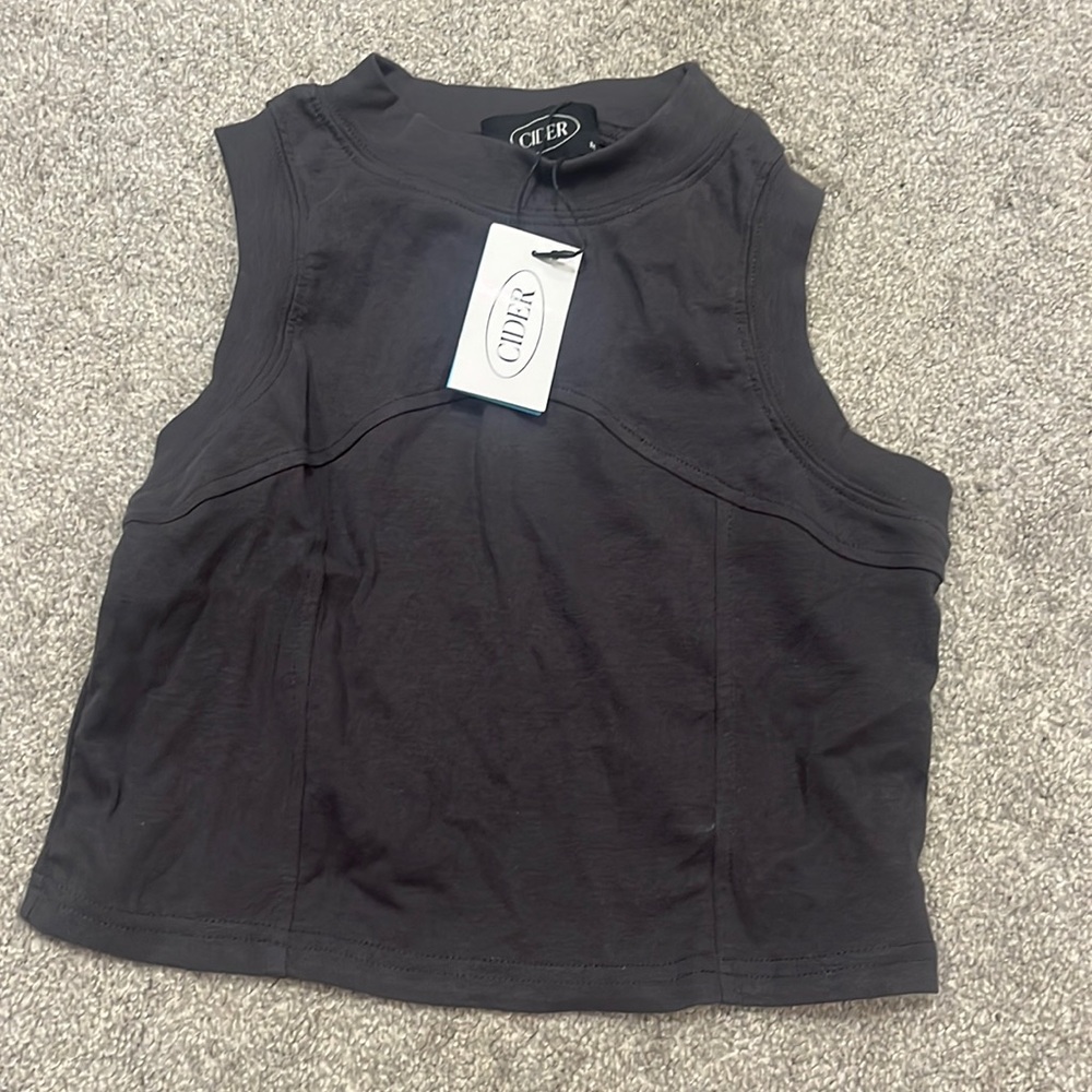 Grey tank top